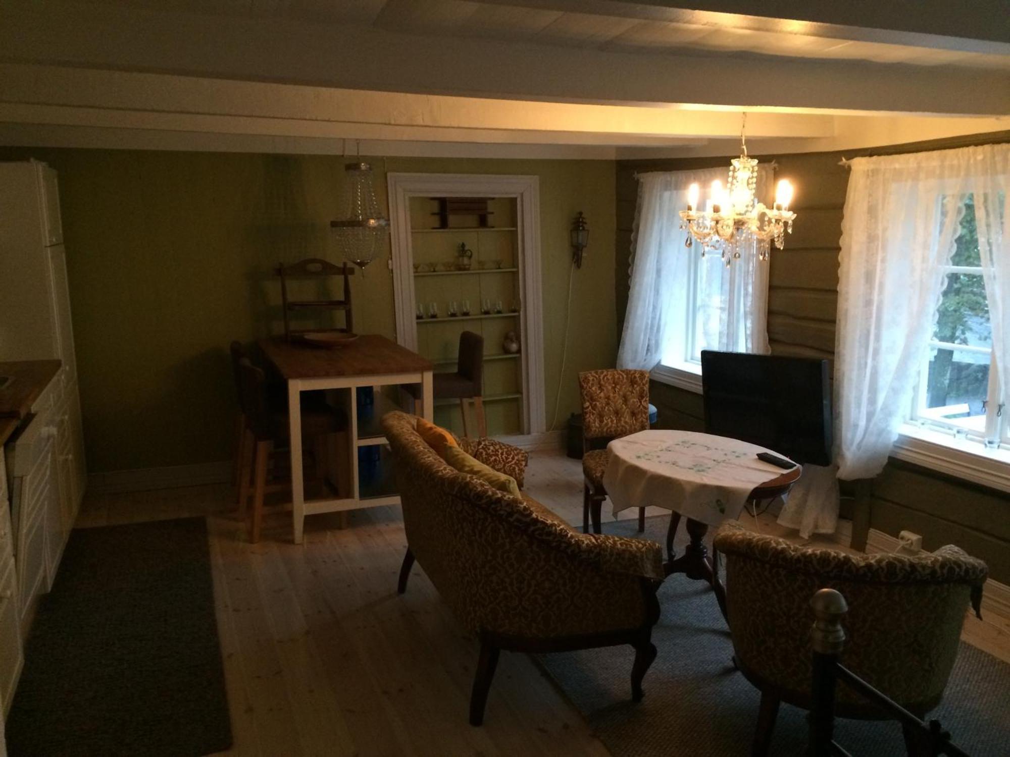 Gjestehuset Ibsen Grimstad  Extérieur photo